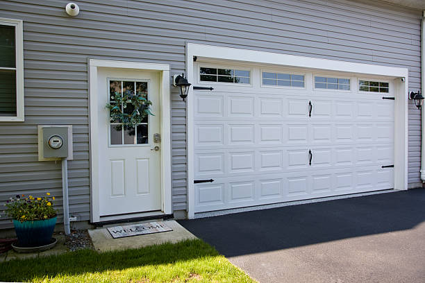 24/7 Emergency Garage Door Panel Replacement experts in Noble County County, OK